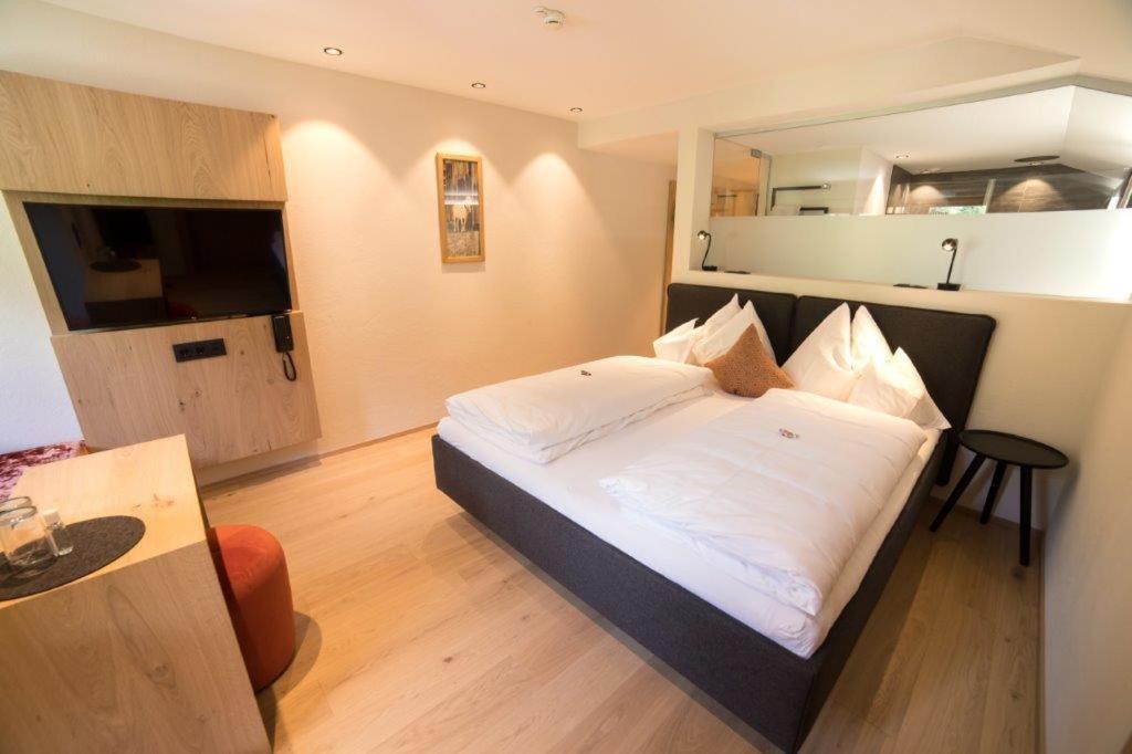 Hotel Bradabella - Montafon غارغيلين المظهر الخارجي الصورة